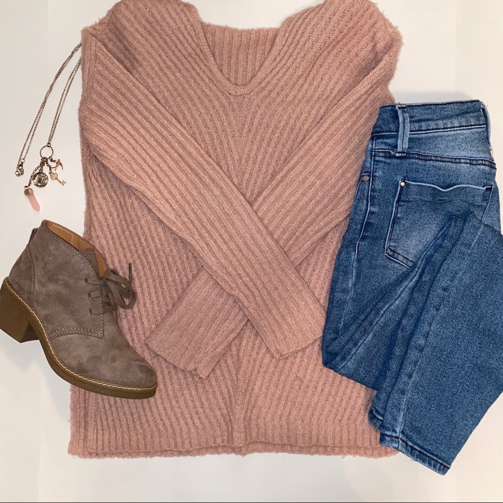 Long Sleeve Pink Sweater with Hood